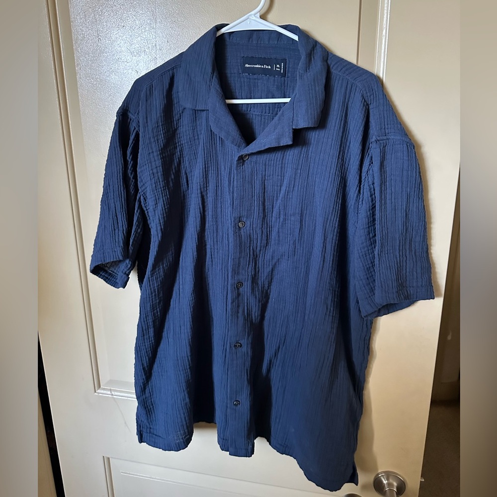 Men’s XL Tall Abercrombie & Fitch Blue Casual Button Down Shirt
